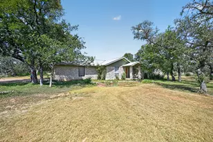 29 Country Oaks Dr, Buda, TX 78610 - Photo 28