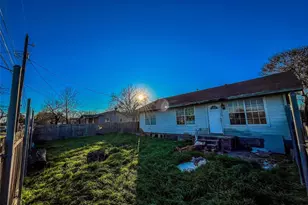 3308 Montopolis Dr, Austin, TX 78744 - Photo 4