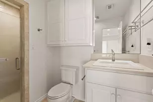 625 Horseshoe Bay Blvd, Horseshoe Bay, TX 78657 - Photo 26