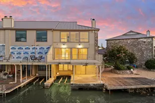 625 Horseshoe Bay Blvd, Horseshoe Bay, TX 78657 - Photo 32