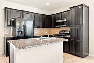 13700 Sage Grouse Dr, Austin, TX 78729 - Photo 4
