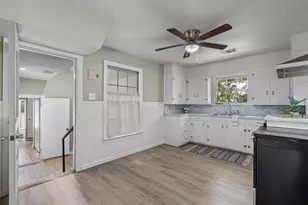 1121 Lexington St, Taylor, TX 76574 - Photo 12