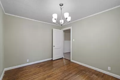 1121 Lexington Street, Taylor, TX 76574 - Photo 8