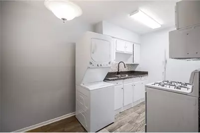 2401 Manor Road #102, Austin, TX 78722 - Photo 14