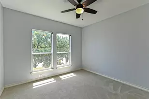 104 Acapulco Ct, Lakeway, TX 78734 - Photo 8