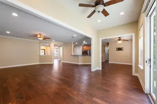 202 River Rock Dr, Georgetown, TX 78633 - Photo 10