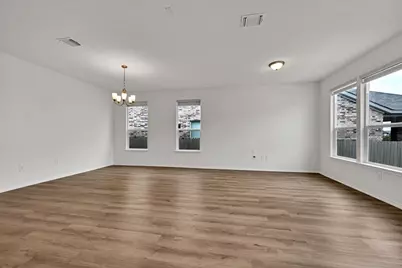 8013 Philbrook Drive, Austin, TX 78744 - Photo 6