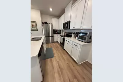 8013 Philbrook Drive, Austin, TX 78744 - Photo 20