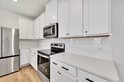 8013 Philbrook Drive, Austin, TX 78744 - Photo 12