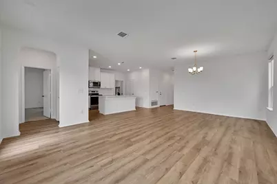 8013 Philbrook Drive, Austin, TX 78744 - Photo 8