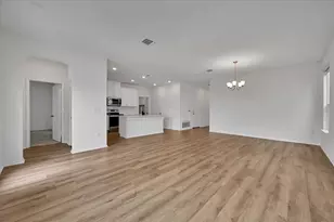 8013 Philbrook Dr, Austin, TX 78744 - Photo 8