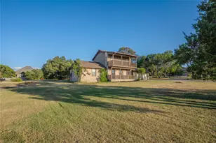 311 Harmony Ln, Georgetown, TX 78628 - Photo 4