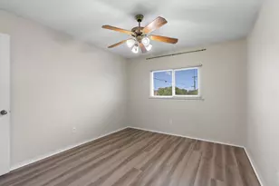 130 Siebert Dr, Kyle, TX 78640 - Photo 24