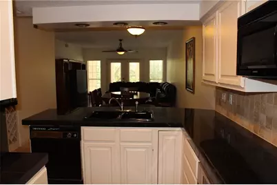 3404 American Drive #2110, Lago Vista, TX 78645 - Photo 4
