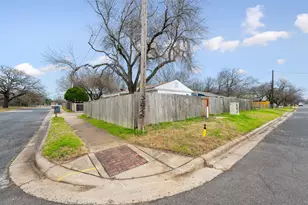 901 Valdez St, Austin, TX 78741 - Photo 36