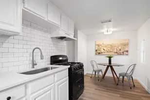 901 Valdez St, Austin, TX 78741 - Photo 10