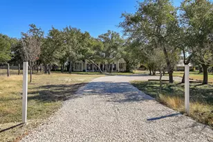 209 Peabody Pl, Dripping Springs, TX 78620 - Photo 34