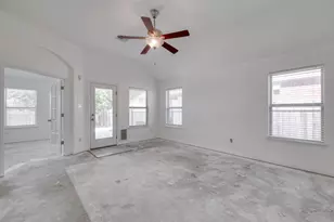 20000 Rhiannon Ln, Pflugerville, TX 78660 - Photo 12