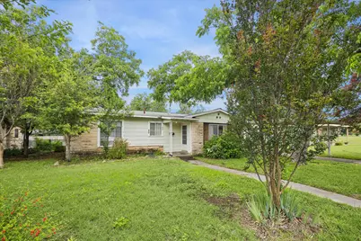 458 Basswood Drive, San Antonio, TX 78213 - Photo 2