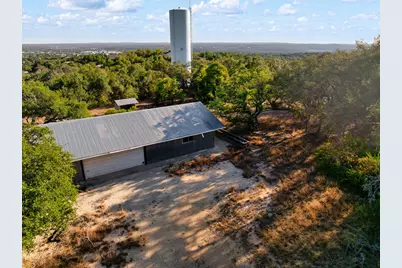 520 Harmon Hills Cove, Dripping Springs, TX 78620 - Photo 10