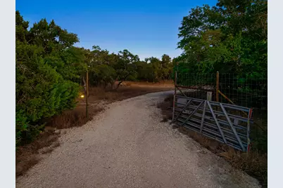 520 Harmon Hills Cove, Dripping Springs, TX 78620 - Photo 22