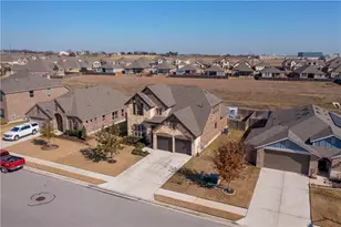 6825 Leonardo Dr, Round Rock, TX 78665 - Photo 34