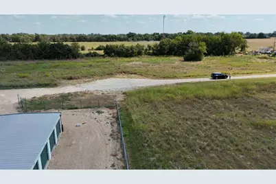 1122 Edwards Way, Lexington, TX 78947 - Photo 2