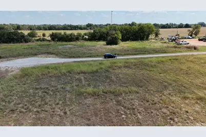 1122 Edwards Way, Lexington, TX 78947 - Photo 8