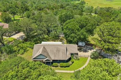 241 Laura Lane, Bastrop, TX 78602 - Photo 34