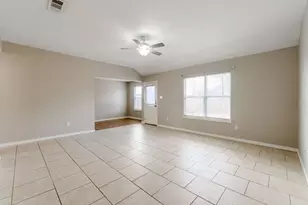 916 Freedom Ct, Temple, TX 76502 - Photo 4