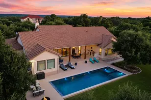 645 Strada Luca, Florence, TX 76527 - Photo 40