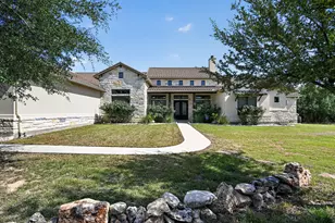 645 Strada Luca, Florence, TX 76527 - Photo 2