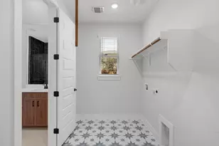 1204 Pansy Trl, Georgetown, TX 78628 - Photo 18