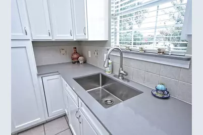 600 Grand Prairie Circle, Dripping Springs, TX 78620 - Photo 6