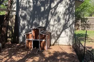 600 Grand Prairie Cir, Dripping Springs, TX 78620 - Photo 24