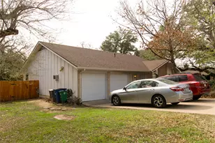 11709 Santa Cruz Dr, Austin, TX 78759 - Photo 2