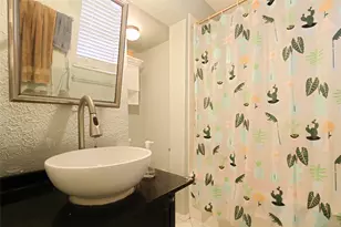 11709 Santa Cruz Dr, Austin, TX 78759 - Photo 20