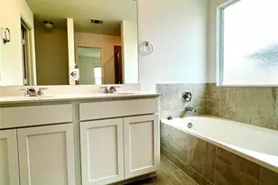 8001 Copper Prairie Bend, Lago Vista, TX 78645 - Photo 16