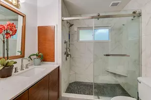 19 Sugar Shack Dr, West Lake Hills, TX 78746 - Photo 14