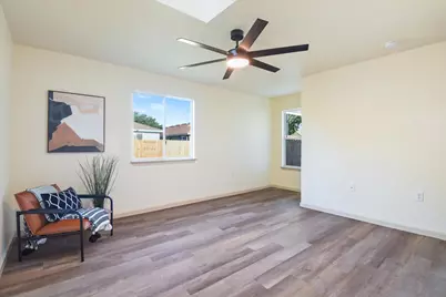 5713 Las Alas Trail, Del Valle, TX 78617 - Photo 12