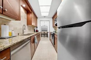 7162 Chimney Corners, Austin, TX 78731 - Photo 10