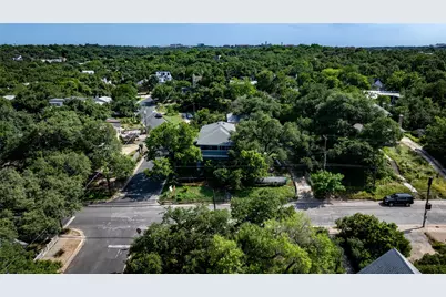 407 E Monroe Street, Austin, TX 78704 - Photo 4