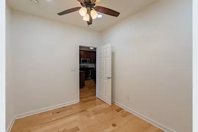 910 W 25th Street #504, Austin, TX 78705 - Photo 12