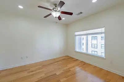 910 W 25th Street #504, Austin, TX 78705 - Photo 8