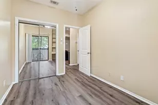612 Park Pl, Austin, TX 78705 - Photo 12