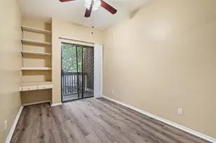 612 Park Pl, Austin, TX 78705 - Photo 10