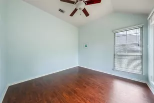 1853 Dapplegrey Ln, Austin, TX 78727 - Photo 16