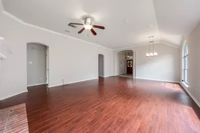 1853 Dapplegrey Lane, Austin, TX 78727 - Photo 6