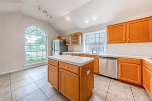 1853 Dapplegrey Ln, Austin, TX 78727 - Photo 8