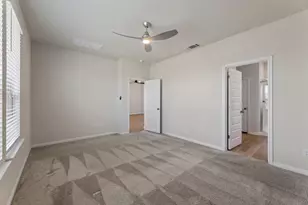 144 Gullivers Dr, Elgin, TX 78621 - Photo 30